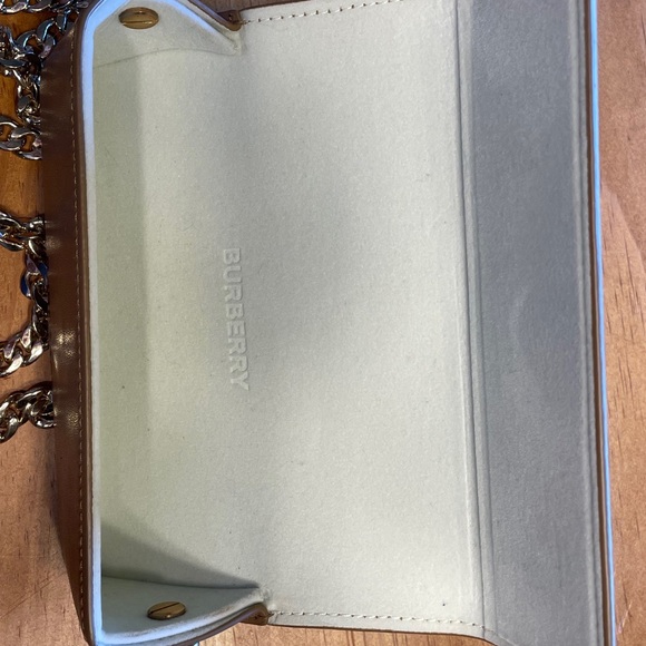 Authentic Burberry Eyeglasses/Sunglass Case with Gold Carrying Chain - Picture 3 of 5